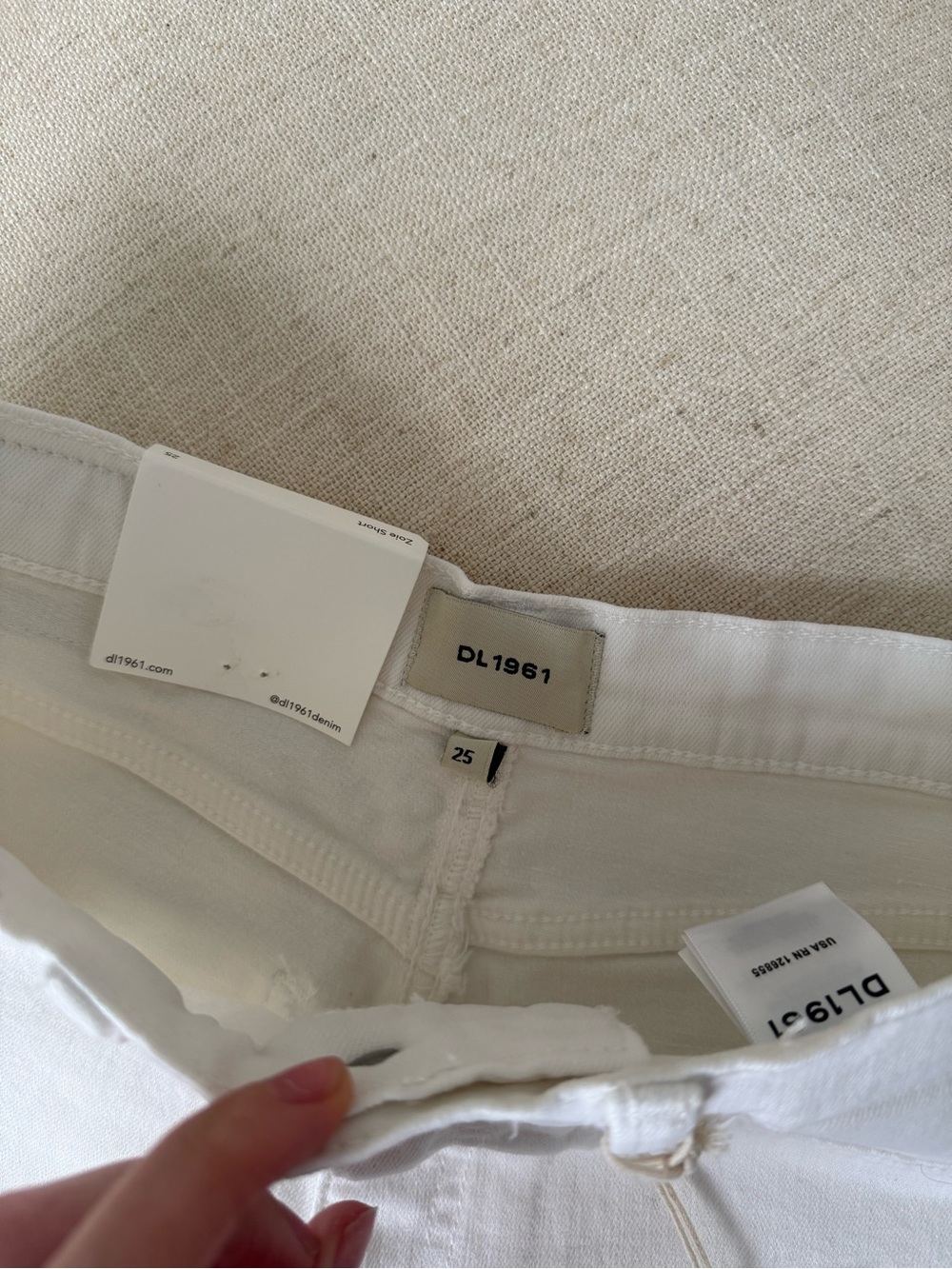 BNWT White Denim Shorts DL1961 - Picture 5 of 5
